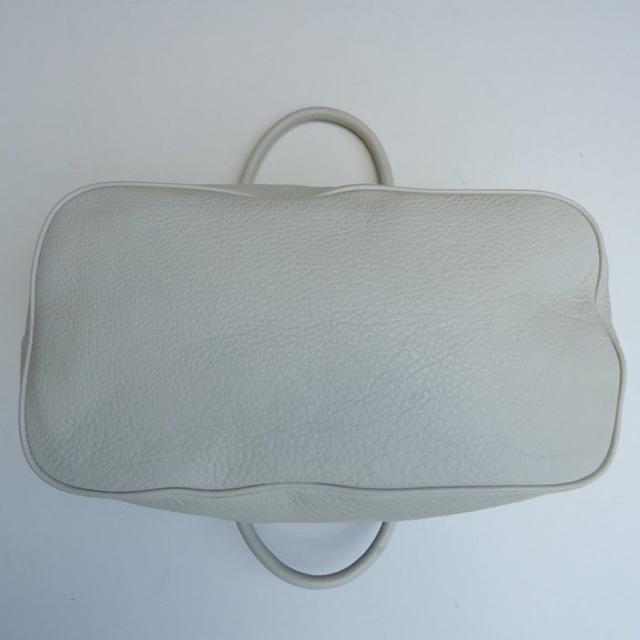 Tommy Hilfiger TH Logo Pebble Leather Satchel - Picture 11 of 16